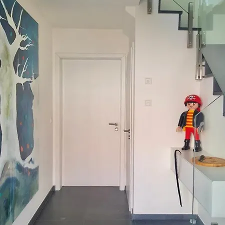 Bei Playmobil 2,130 M2,24h Self Check-in,free Parking Appartement Zirndorf